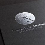 Emerald Lily Organics Logo